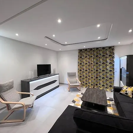 St-marc 6-8personne 2min Centre アパート *